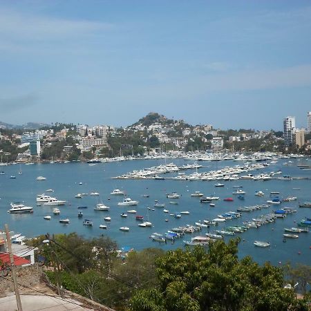 Casa De Huespedes Santa Fe Acapulco Hotel Buitenkant foto