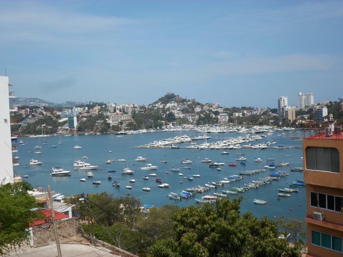 Casa De Huespedes Santa Fe Acapulco Hotel Buitenkant foto